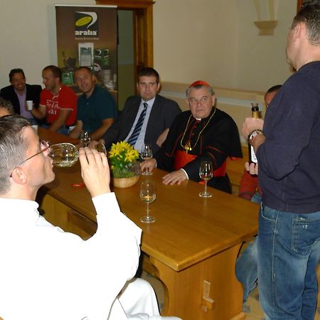 Penzion U Cisare Zikmunda Znojmo Zewnętrze zdjęcie